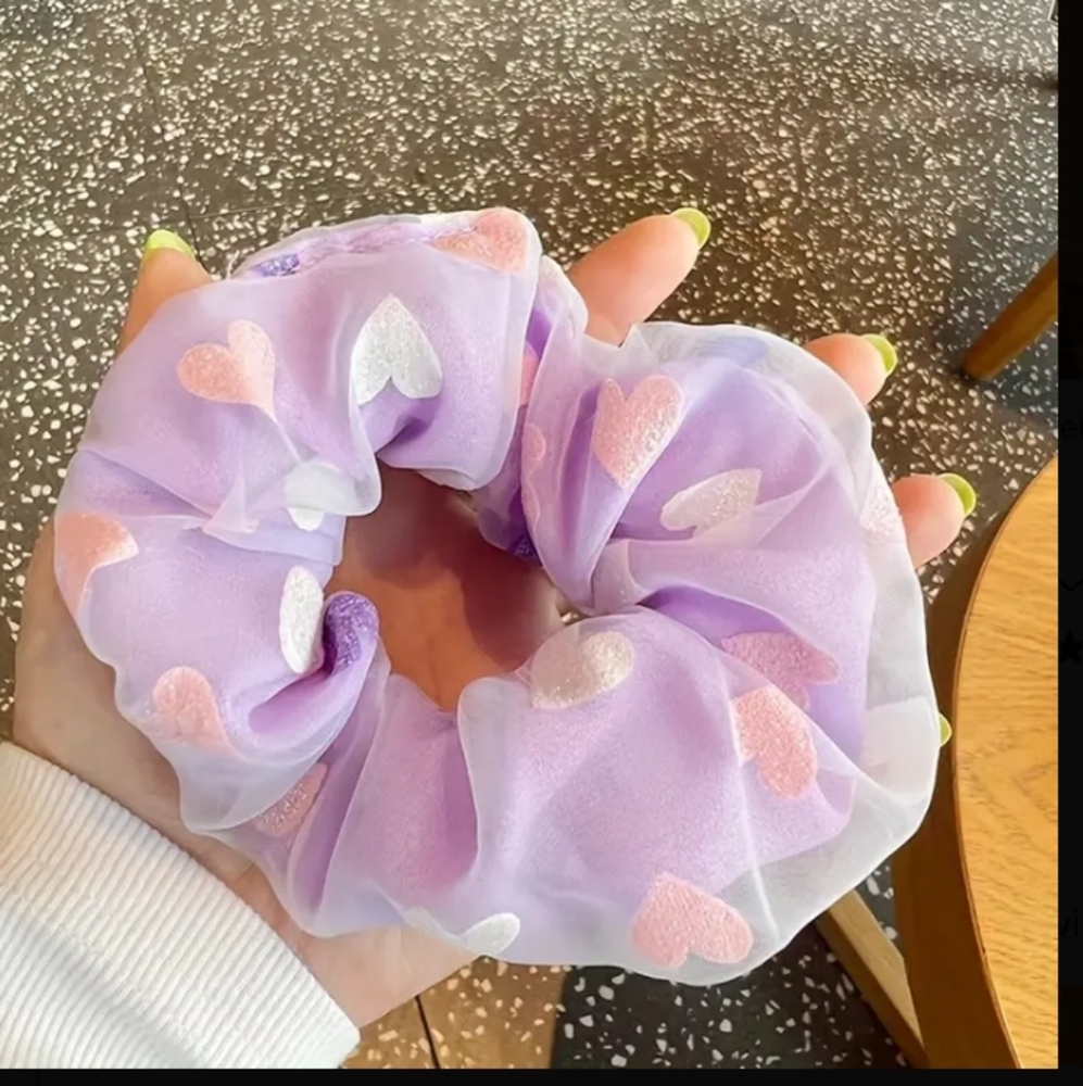 Humble Heart Scrunchie Set - Picture 2 of 5